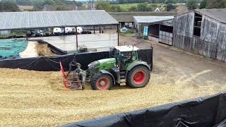 Fendt 942 with Albutt buckrake amp JD 6R rolling clamp Fendt JCB amp John Deere hauling [upl. by Linnette444]