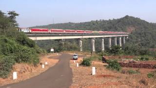 Indias Longest Rajdhani Express Crossing Indias Tallest Railway Bridge Konkan Railway [upl. by Auop]