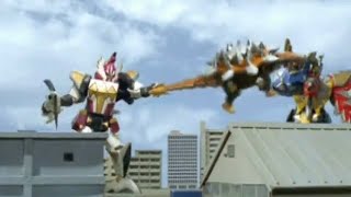 Megazord Vs Dino Stegazord Dublado  Power Rangers Dino Trovão [upl. by Shuma835]