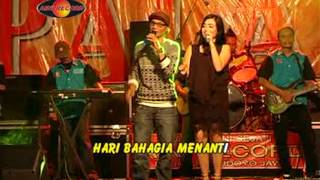 Deviana S Feat Rama B  Setangkai Anggrek Bulan  Dangdut Official Music Video [upl. by Tybi]