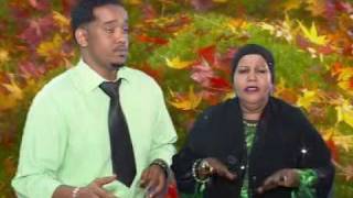 mukhtar osman iyo fadumo duur new song hodan [upl. by Heyde991]