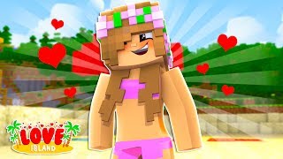 LITTLE KELLY JOINS LOVE ISLAND Minecraft Love Island 1  Custom Roleplay [upl. by Aalst]