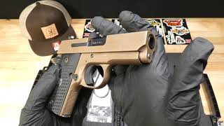 Unboxing amp Inspection Sig P938 Emperor Scorpion  9mm [upl. by Abbotsun]