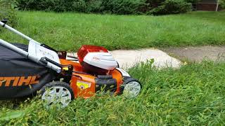 Testing the new lawnmower Stihl 510 [upl. by Aipmylo]