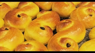 Lussekatter  Saffron Bun [upl. by Stavros38]