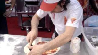 Graziano Bertuzzo of Lecce Italy with his winning pizza 2009 Pizza Expo Vegas [upl. by Dupuis712]