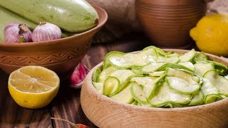 Маринованные кабачки быстрого приготовления за 30 минут Вкуснющие [upl. by Euqinemod]