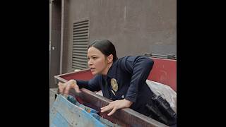 Officer Chen jumps off a building to go after a suspect  TheRookie [upl. by Fennell]