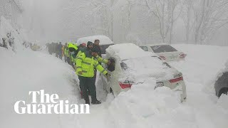 At least 22 stranded tourists dead at Pakistan hill station after heavy snowfall [upl. by Lalad]