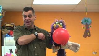 The Baby Bird and the Balloon  Axtell Puppet [upl. by Erlina]