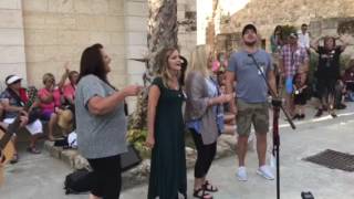 Karen Peck and New River singing quotFour Days Latequot in Jerusalem 2017 [upl. by Beeck]