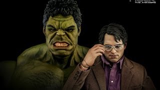 REVIEW  Hottoys Hulk amp Bruce Banner [upl. by Haneen]