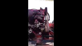 Wisconsin Engine running with no distributer cap [upl. by Ashla]