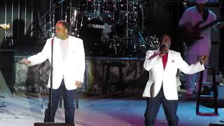 THE MANHATTANS SINGING quotKISS AND SAY GOODBYEquot AT THE LA FAIR 2018 IN 2018 [upl. by Hsinam624]