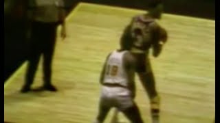 Willis Reed Returns For Game 7 Knicks Win First Title in 1970  New York Knicks Greatest Moments [upl. by Hnamik473]