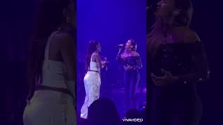 Amel Bent feat Vitaa  Ne retiens pas tes larmes  Zénith de Paris 220923 [upl. by Heddie]