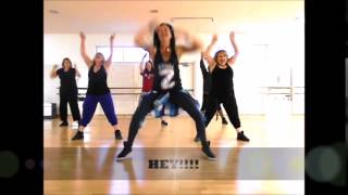 Zumba®Dance  Madre Tierra OYE [upl. by Naujit]