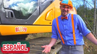 Blippi visita una obra de construcción  Aprende con Blippi [upl. by Annayehc357]