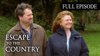 Escape to the Country Season 19 Episode 27 Isle of Wight 2019  FULL EPISODE [upl. by Esinaej]