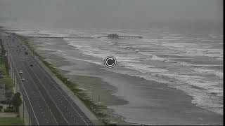 LIVE View of Babes Beach in Galveston Texas as Hurricane Laura bears down on the Gulf Coast [upl. by Airrehs]