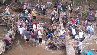 NUBA ADAT MASYARAKAT DAYAK KALIMANTAN [upl. by Isa]