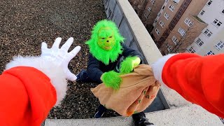 Parkour Santa VS The Grinch  Parkour POV Chase 2020 [upl. by Neelhsa]