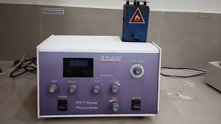 How to use Flame photometer in Laboratory [upl. by Galligan]