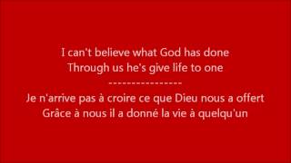 Glee  Isnt she lovely  Paroles amp Traduction [upl. by Enailil]