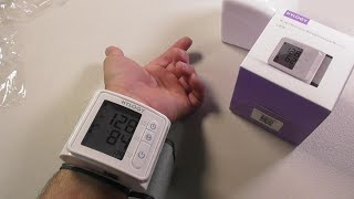 Wrist Blood Pressure Monitor HYLOGY Blood Pressure Monitor REVIEW [upl. by Puiia]