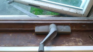 how to replace an Anderson window crank  quickeasy [upl. by Lurlene]