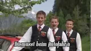 Die GrubertalerDu darfst beim Autofahrn nit auf die Mädls schaunHQ with lyrics [upl. by Koziarz892]