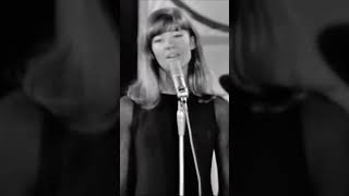 Françoise Hardy  Tous les garçons et les filles [upl. by Ariamoy]