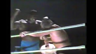 Bobo Brazil vs The Sheik 1975 NWA US Title [upl. by Vevine]