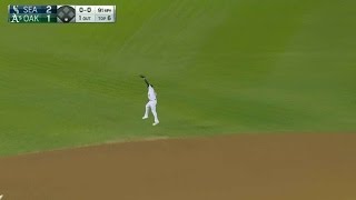 SEAOAK Semien leaps to snag Linds liner [upl. by Elatnahs]