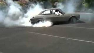 peugeot 504 burnout V8 [upl. by Suired880]