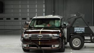 2009 Ford Flex side IIHS crash test [upl. by Rexfourd933]