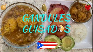 GANDULES GUISADOS CON BOLITAS DE PLATANO [upl. by Notsirk867]