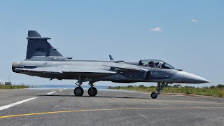 Novo Gripen realiza primeiro voo no Brasil [upl. by Moynahan369]