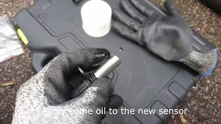 Replacing crankshaft sensor Vauxhall Opel Astra H Petrol [upl. by Armelda]