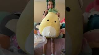 Huge squishmallow haul 24 inch MAUI [upl. by Akemat54]