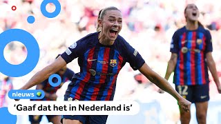 Kinderen zien vrouwen van FC Barcelona Champions League winnen in Eindhoven [upl. by Natika]