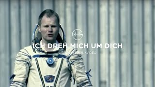 Herbert Grönemeyer  Ich dreh mich um dich offizielles Musikvideo [upl. by Eseilenna899]