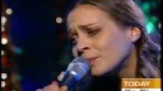 Fiona Apple  quotPaper Bagquot live  TheToday Show with lyrics [upl. by Notna]