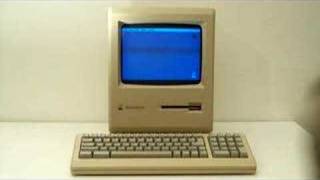 1986 Apple Macintosh BOOTING [upl. by Aubree]