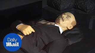 Lenin lives on Breathing model in Moscows USSR Museum  Daily Mail [upl. by Erimahs]