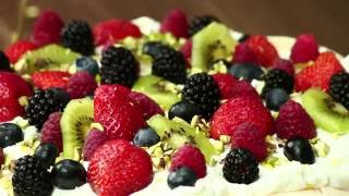 Ricetta Torta Pavlova [upl. by Ronoc]