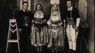 quotMore sokol piequot Macedonian Folk Song  quotМоре сокол пиеquot Македонскa народнa [upl. by Steve]