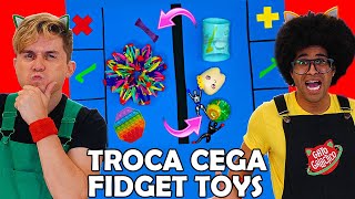 TROCA CEGA DE FIDGET TOYS Shorts [upl. by Tega]