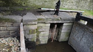 Aqueduct Damage and Water Leakage on the Huddersfield Narrow Canal [upl. by Rangel286]