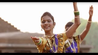 Lavani Dance  The Traditional Folk Dance Of Maharashtra [upl. by Torrlow]